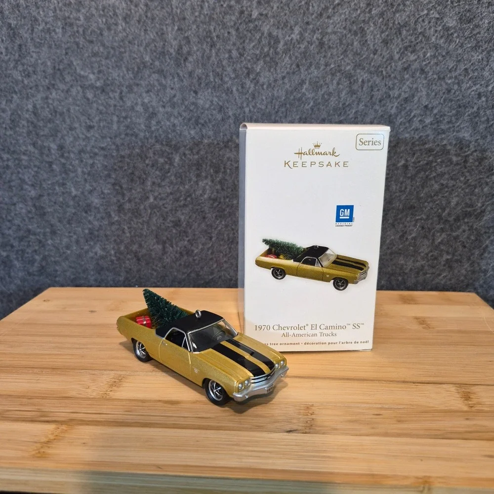 1970 Chevrolet El Camino Hallmark Keepsake 2011 All-American Trucks Ornament
